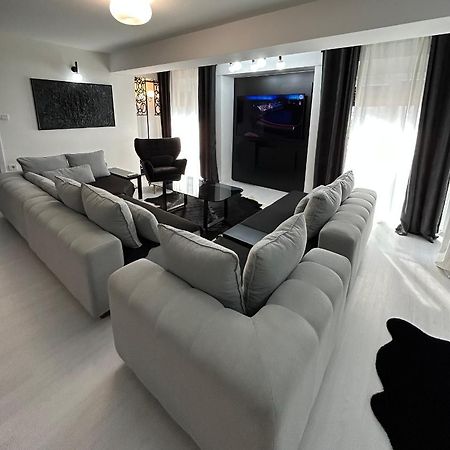 Sandev Apartments Black&White Štip Exteriör bild